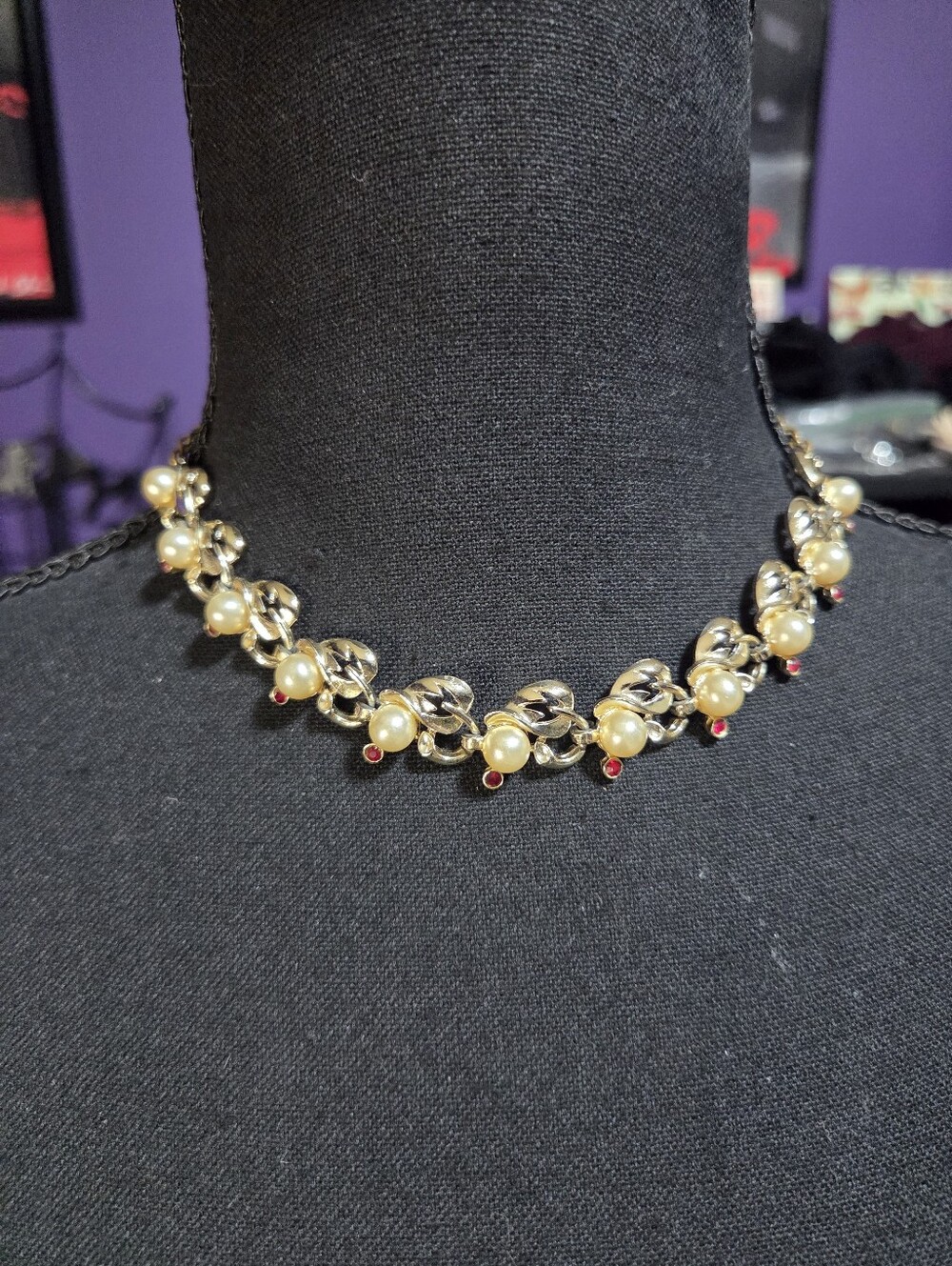 Vintage Mid-Century Gold-Tone Faux Pearl & Red Rhinestone Leaf Panel Necklace